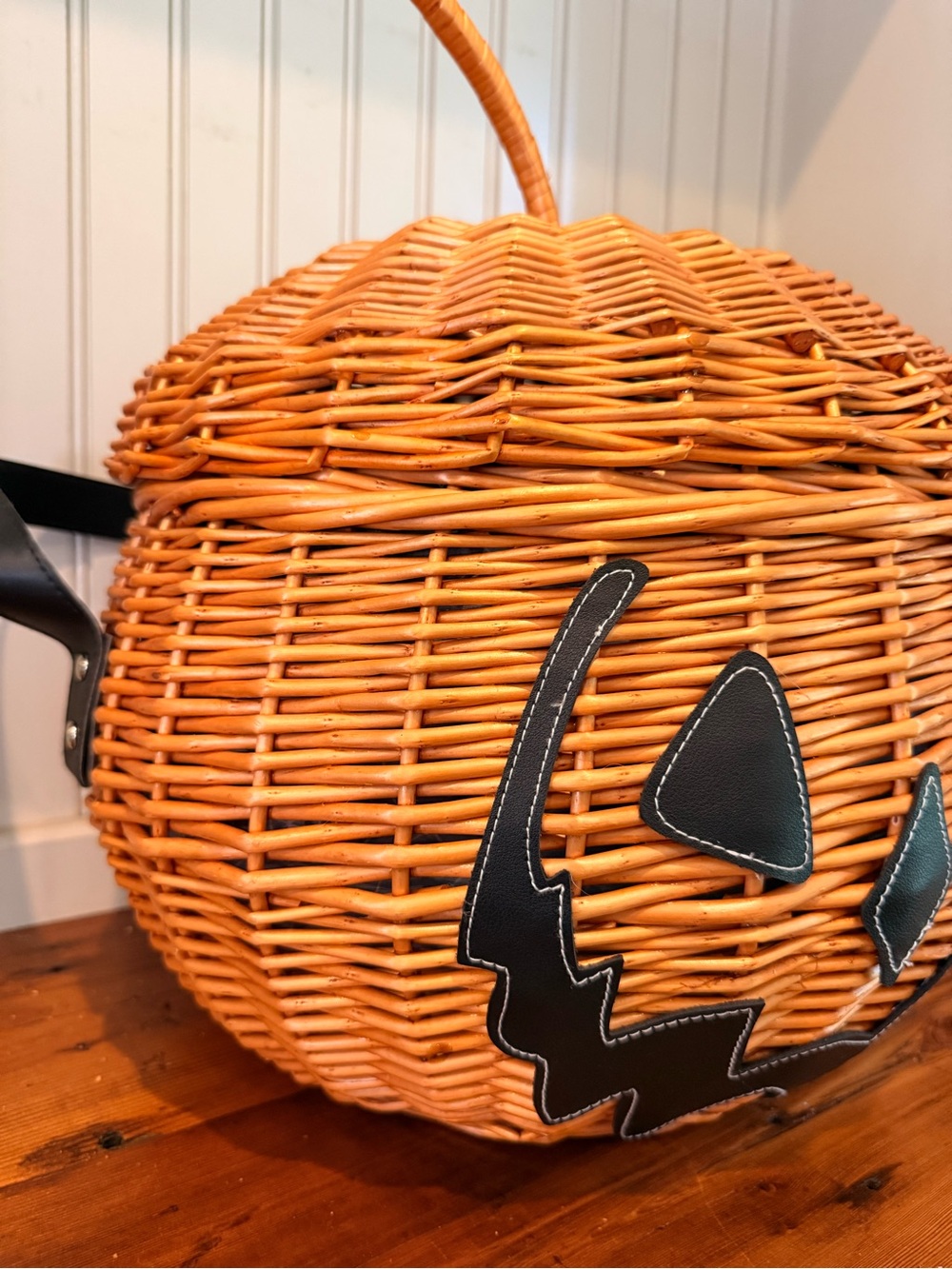 🎃 Jack-o-Lantern Woven Wicker Picnic Basket Pumpkin Halloween Fall - Picture 7 of 11